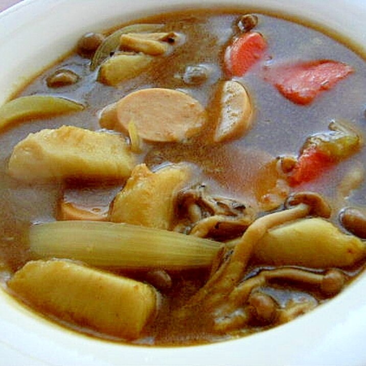 お魚食べてネ❤里芋のカレースープ♪（魚肉ソほか）